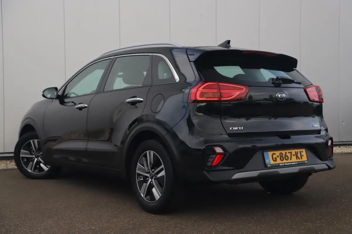 1.6 GDi Hybrid DynamicLine 140PK Automaat Half Leder Navigatie Camera Adaptive Cruise Lane Assist Clima Carplay Android