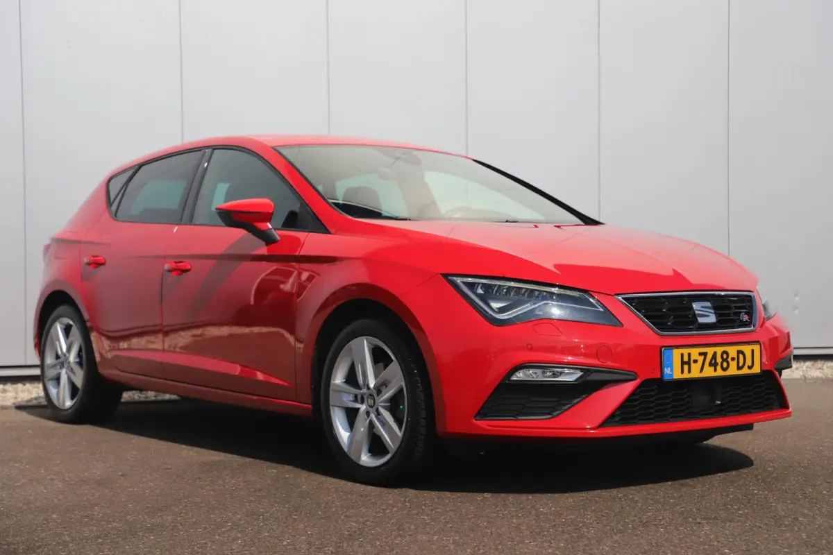 1.0 TSI FR Ultimate Edition Virtual Cockpit Keyless Full LED Navigatie Carplay Android Achteruitrijcamera Beats Audio Adaptive Cruise Lane Assist