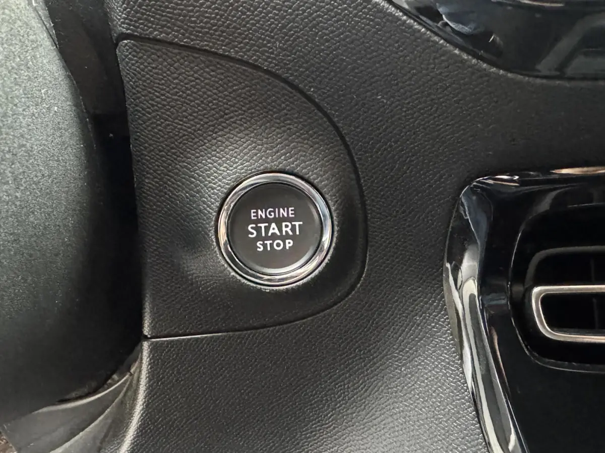1.2 Turbo GS Line|Camera|Keyless|Afn.Trekhaak|Carplay|Cruise|