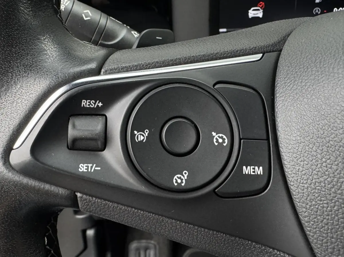 1.2 Turbo GS Line|Camera|Keyless|Afn.Trekhaak|Carplay|Cruise|
