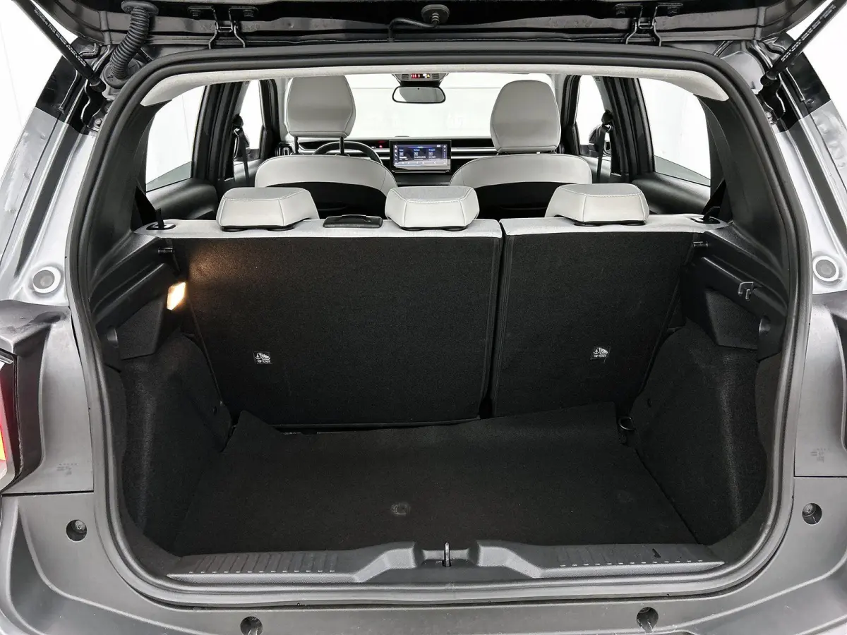 1.2 100pk Max | AppleCarplay/AndroidAuto | LED | Camera | Climate Control | Cruise Control | Privacy Glass | Navigatie | Isofix | Two-Tone | Parkeersensoren | DAB Radio |