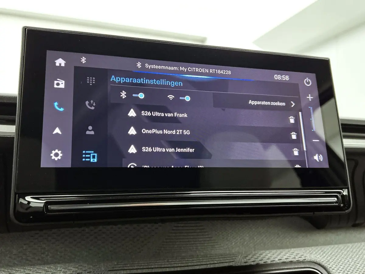 1.2 100pk Max | AppleCarplay/AndroidAuto | LED | Camera | Climate Control | Cruise Control | Privacy Glass | Navigatie | Isofix | Two-Tone | Parkeersensoren | DAB Radio |