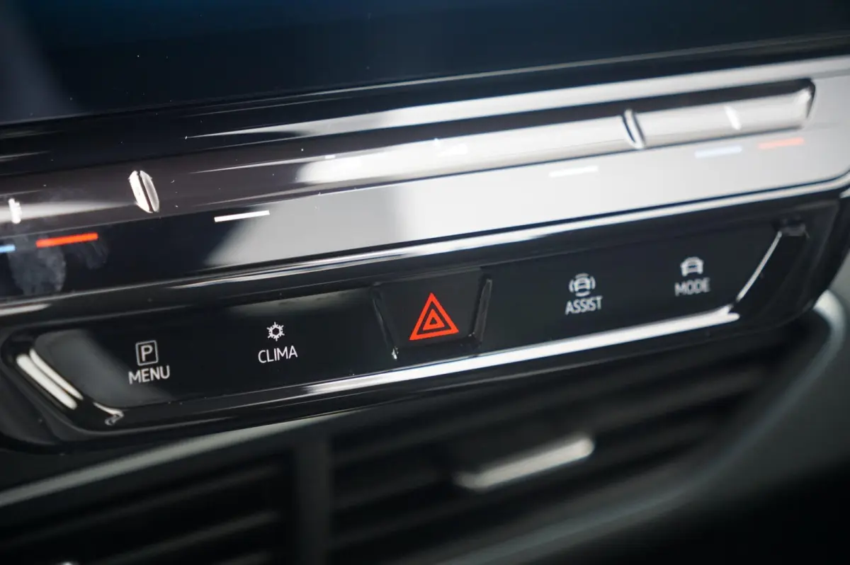 204pk Pro 58 kWh | SoH 94% | Warmtepomp | Navigatie | Keyless | IQ Light