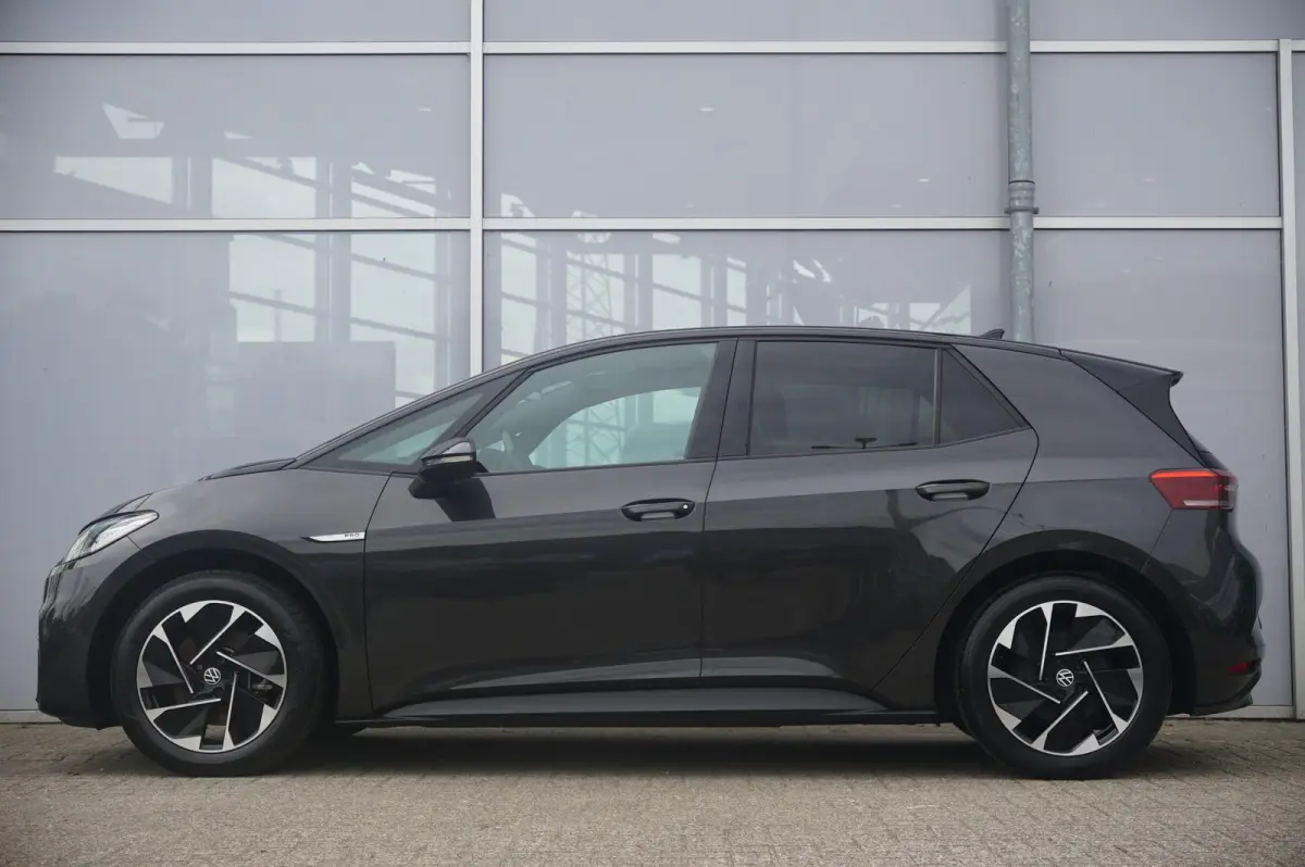 204pk Pro 58 kWh | SoH 94% | Warmtepomp | Navigatie | Keyless | IQ Light