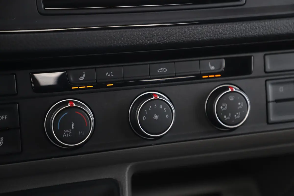 35 2.0 TDI L4 4Motion Highline 177PK Automaat TIJHOF Luchtvering Deep Black Metallic Stuur & Stoelverwarming Navigatie Carplay Android Full LED 1290KG Laadvermogen!