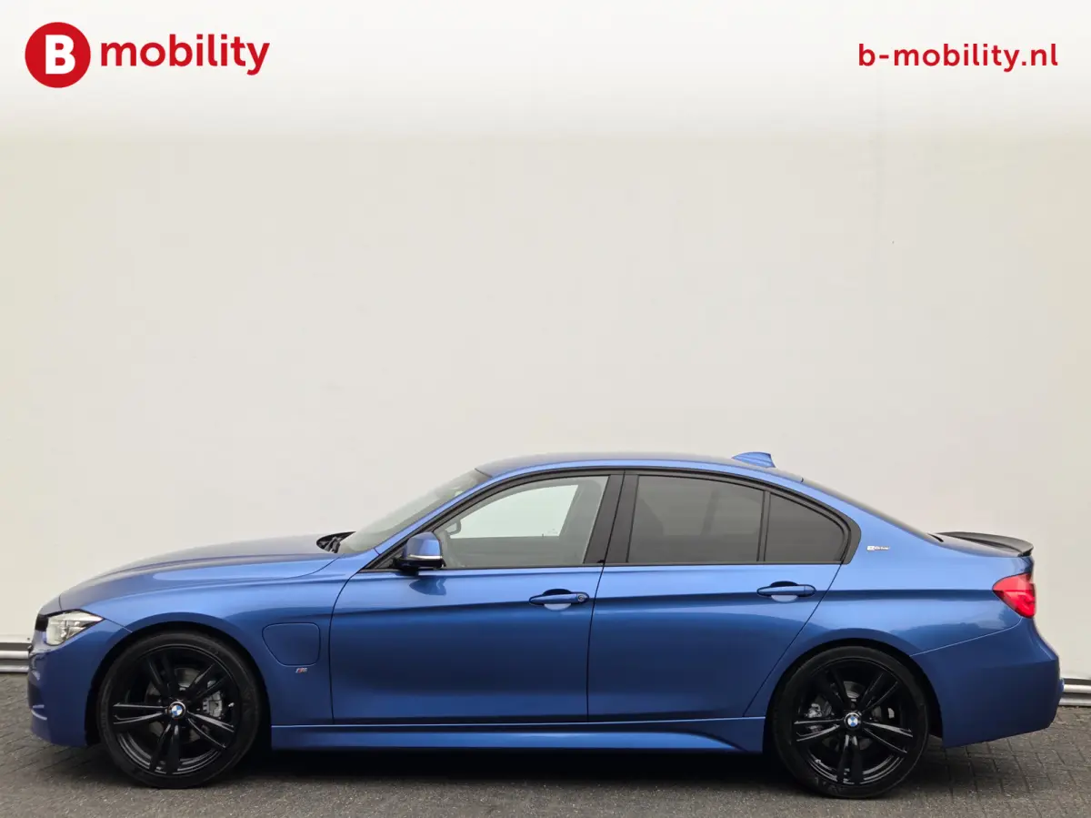 330e High Executive M-Sport Head-Up Harman/Kardon Adaptive Cruise Control | Apple CarPlay | Achteruitrijcamera | DAB |  Driving Assist.