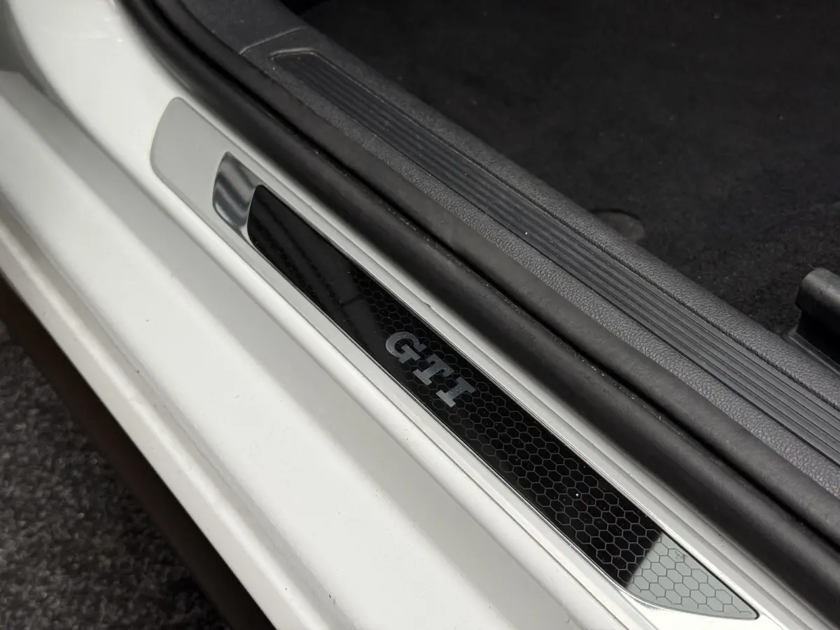 2.0 TSI GTI | Pano |