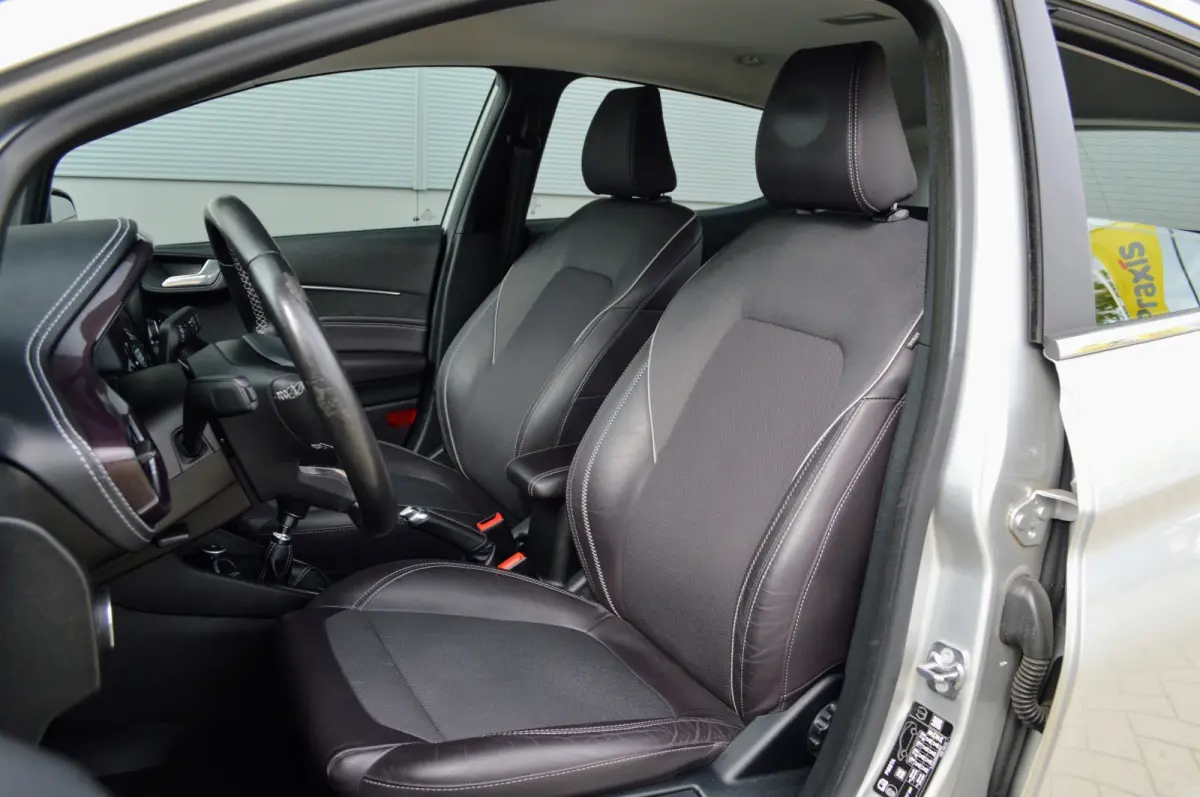 1.0 EcoBoost Vignale