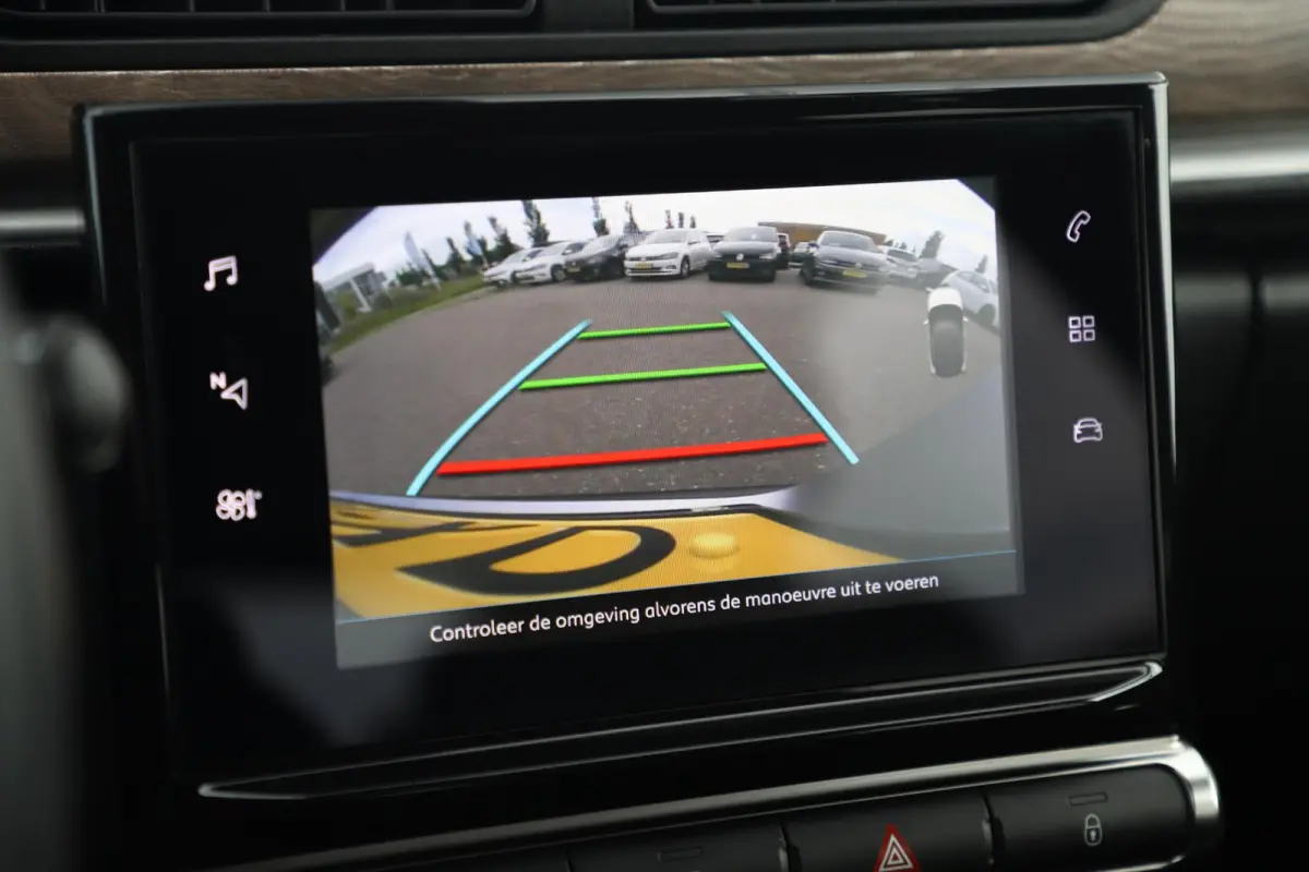 1.2 PureTech Shine Navigatie Achteruitrijcamera 17 inch LMV Carplay Android Clima Cruise Rijstrooksensor