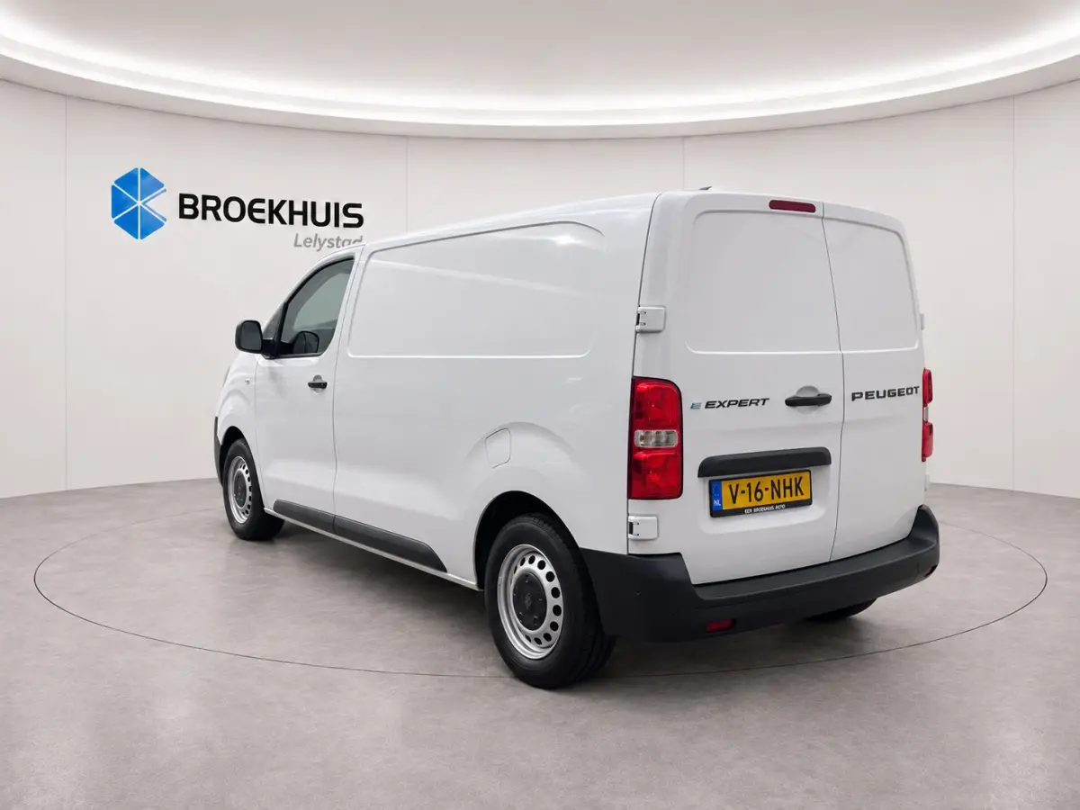 EV L2H1 75KWH 136PK SOH 96,13% / NAVI / AIRCO / LED / PDC / CAMERA / APPLE CARPLAY / 1E EIGENAAR !!