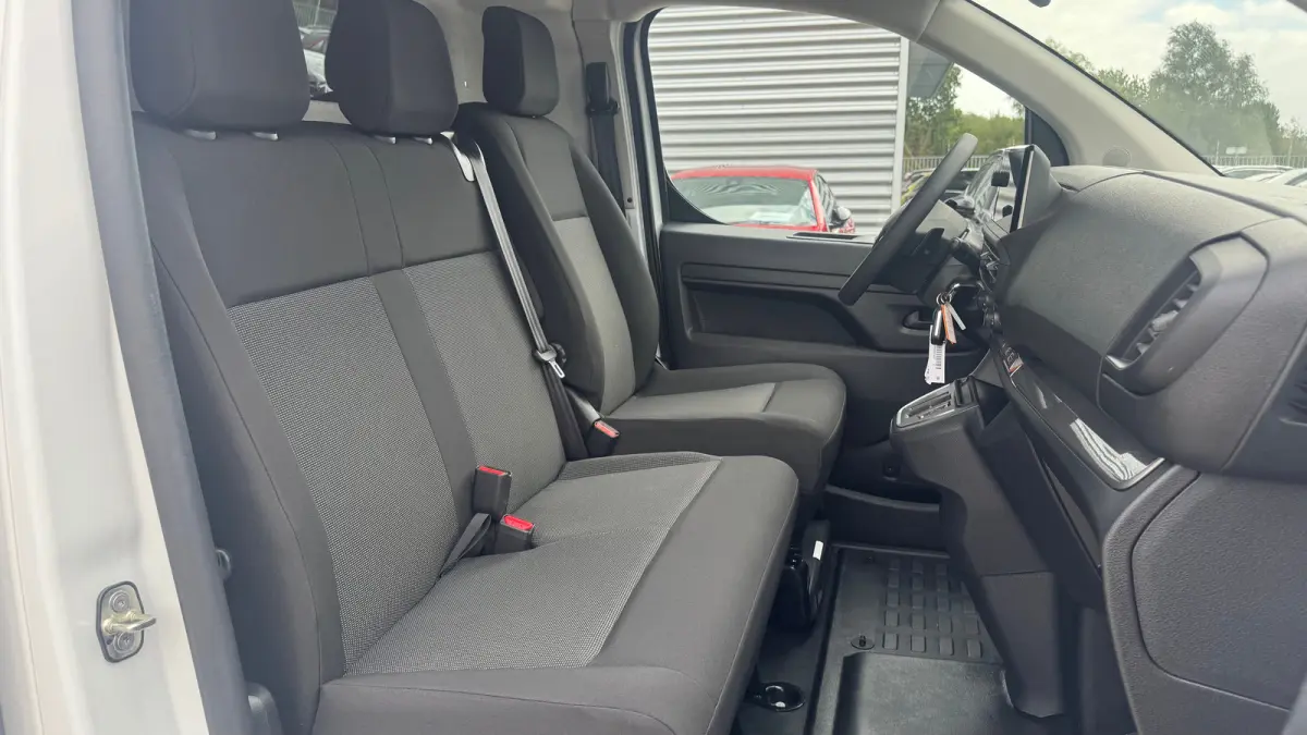 EV L2H1 75KWH 136PK SOH 96,13% / NAVI / AIRCO / LED / PDC / CAMERA / APPLE CARPLAY / 1E EIGENAAR !!