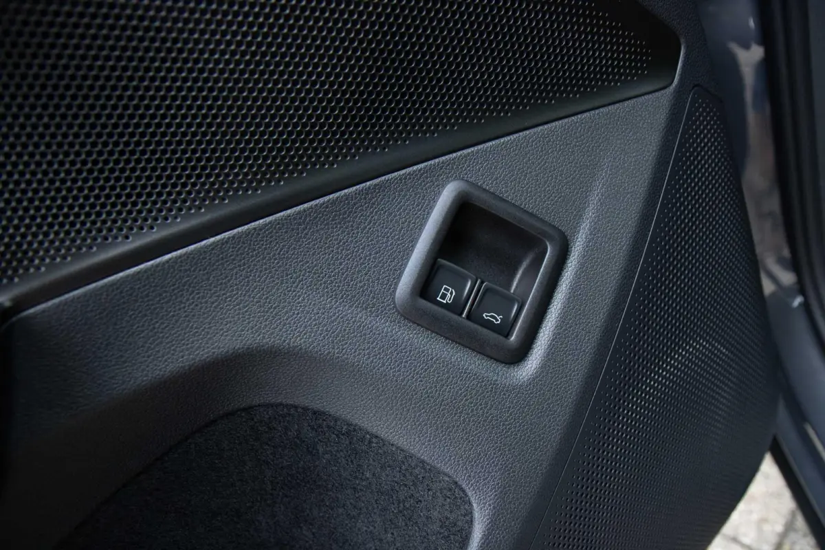 1.5 eHybrid 204pk Life | Trekhaak Elektrisch Uitklapbaar | Voorstoelen Verwarmd | Cruise Control Adaptief