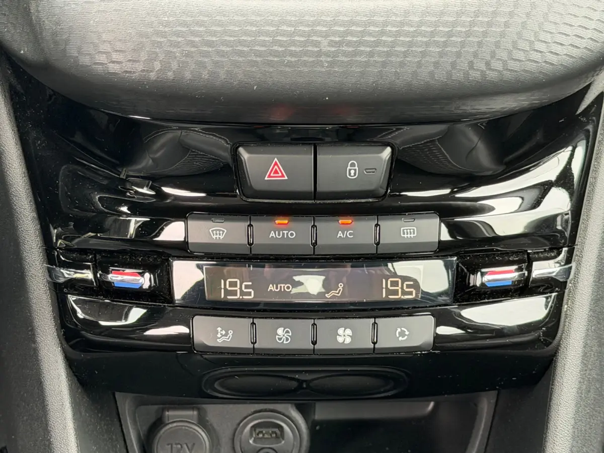 1.2 PureTech Allure Camera| Distributie verv bij 99.538km|Dealer Onderh
