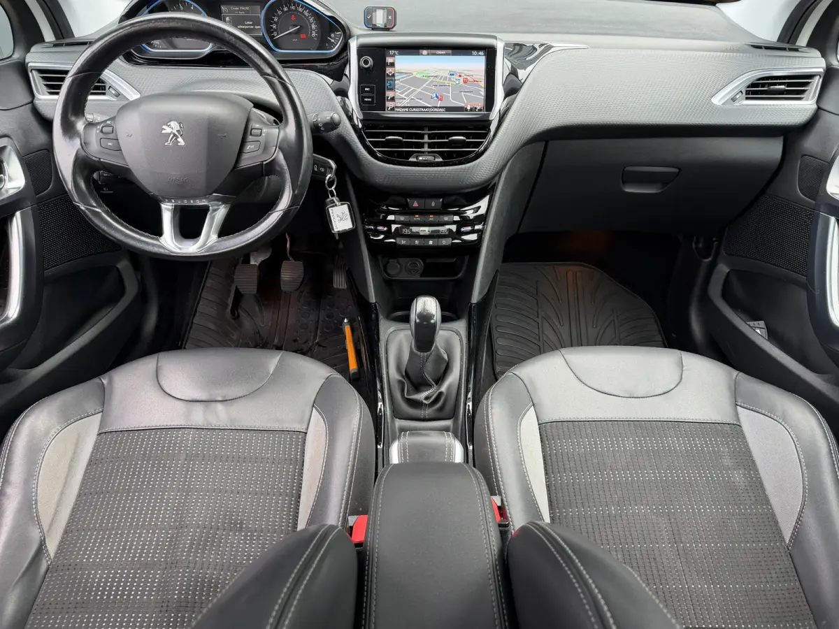 1.2 PureTech Allure Camera| Distributie verv bij 99.538km|Dealer Onderh