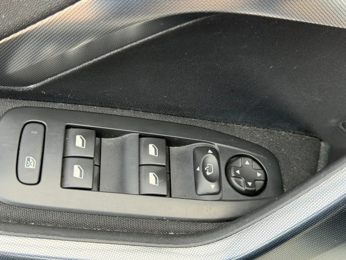 1.2 PureTech Allure Camera| Distributie verv bij 99.538km|Dealer Onderh