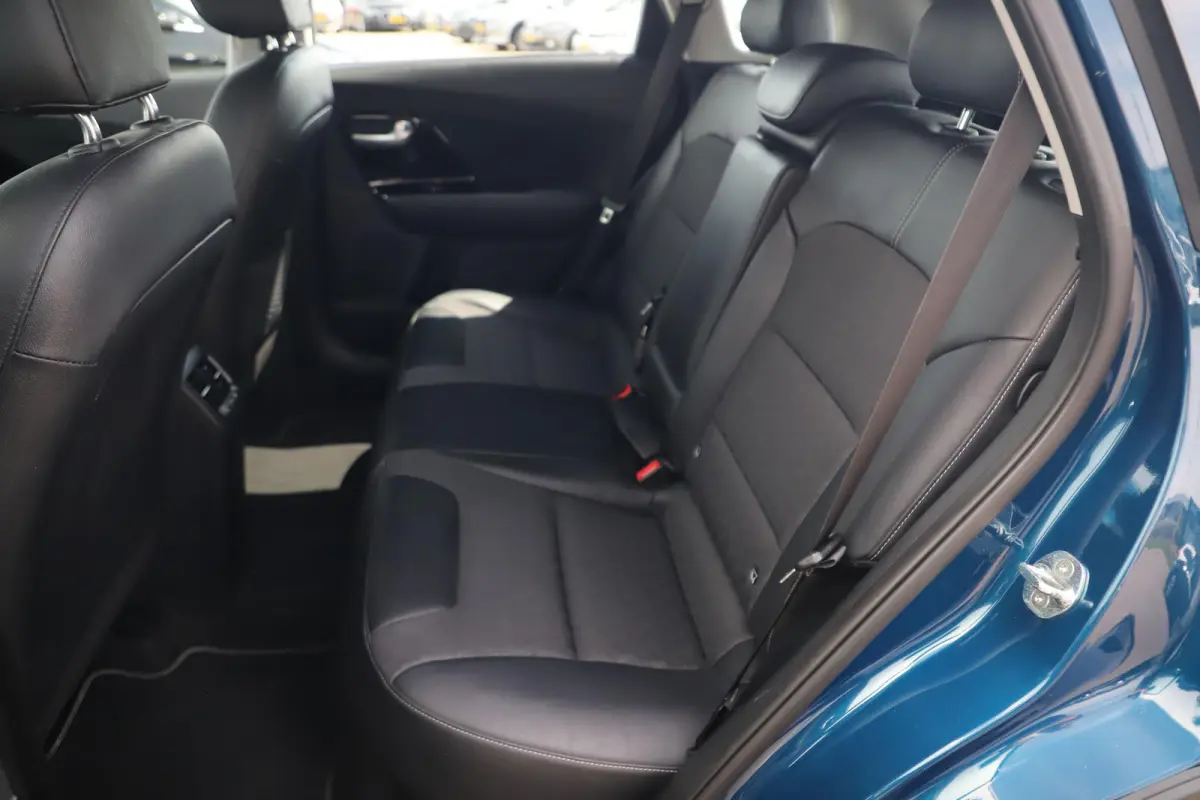 1.6 GDi Hybrid DynamicLine Automaat Half Leder Navigatie Camera Adaptive Cruise Lane Assist Clima Carplay Android