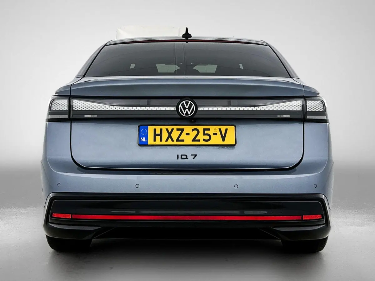 Pro Limited Edition 77 kWh | 286 PK | SOH 97.5% | Automaat | Trekhaak inklapbaar | Apple Carplay / Android Auto | 360 Parkeercamera | Head-up Display | Black Style Pakket | Panoramadak | Sto