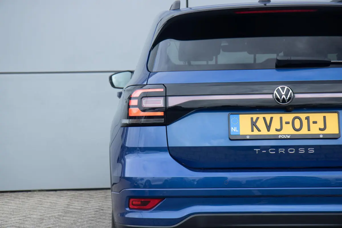 1.0 TSI 110pk DSG R-Line | Voorstoelen Verwarmd | Apple Carplay/Android Auto | Cruise Control Adaptief