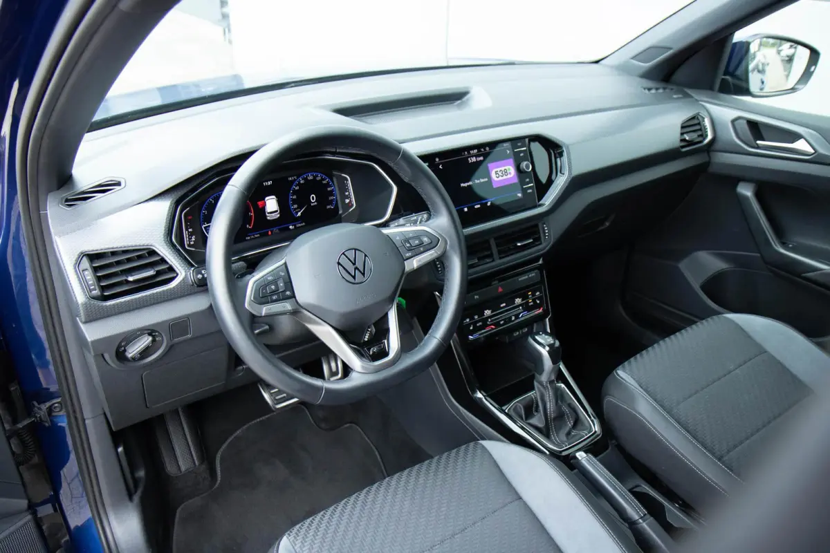 1.0 TSI 110pk DSG R-Line | Voorstoelen Verwarmd | Apple Carplay/Android Auto | Cruise Control Adaptief