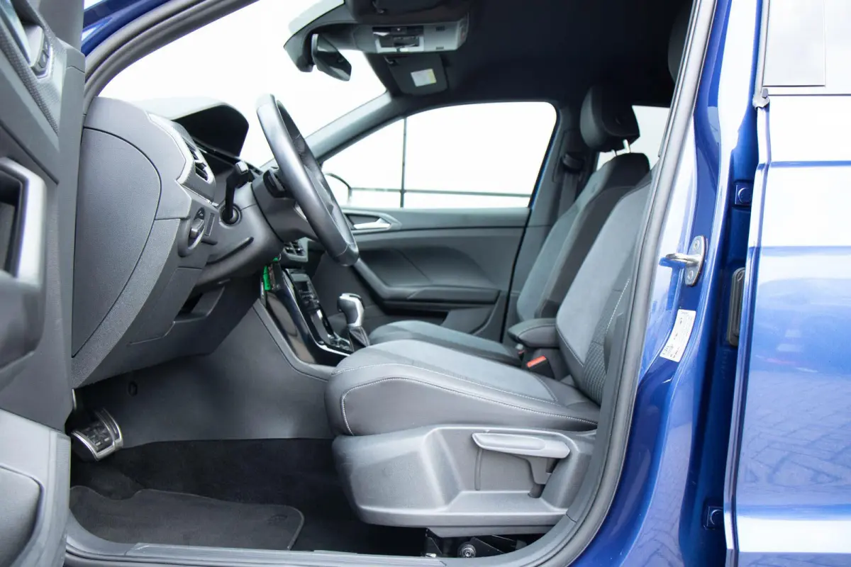 1.0 TSI 110pk DSG R-Line | Voorstoelen Verwarmd | Apple Carplay/Android Auto | Cruise Control Adaptief