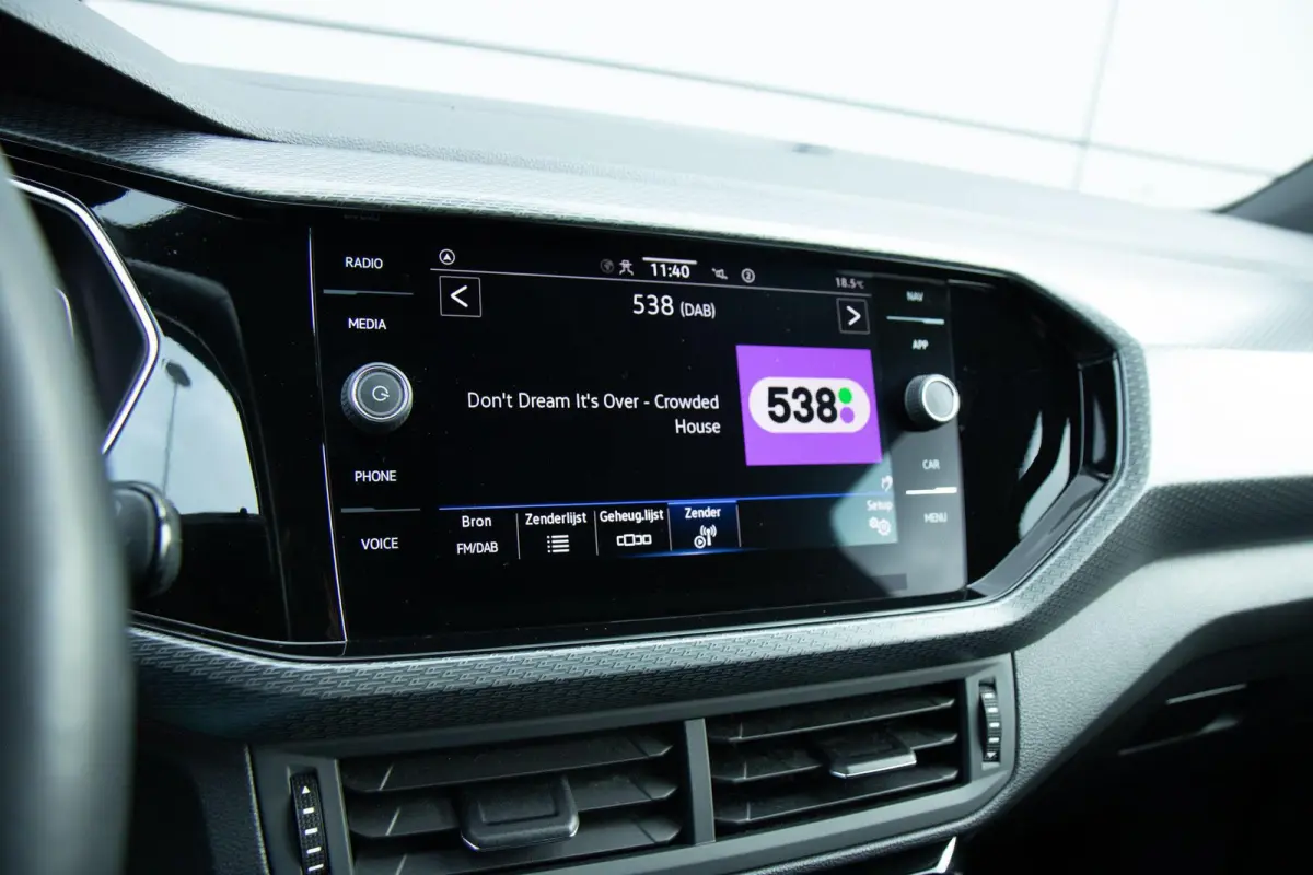1.0 TSI 110pk DSG R-Line | Voorstoelen Verwarmd | Apple Carplay/Android Auto | Cruise Control Adaptief