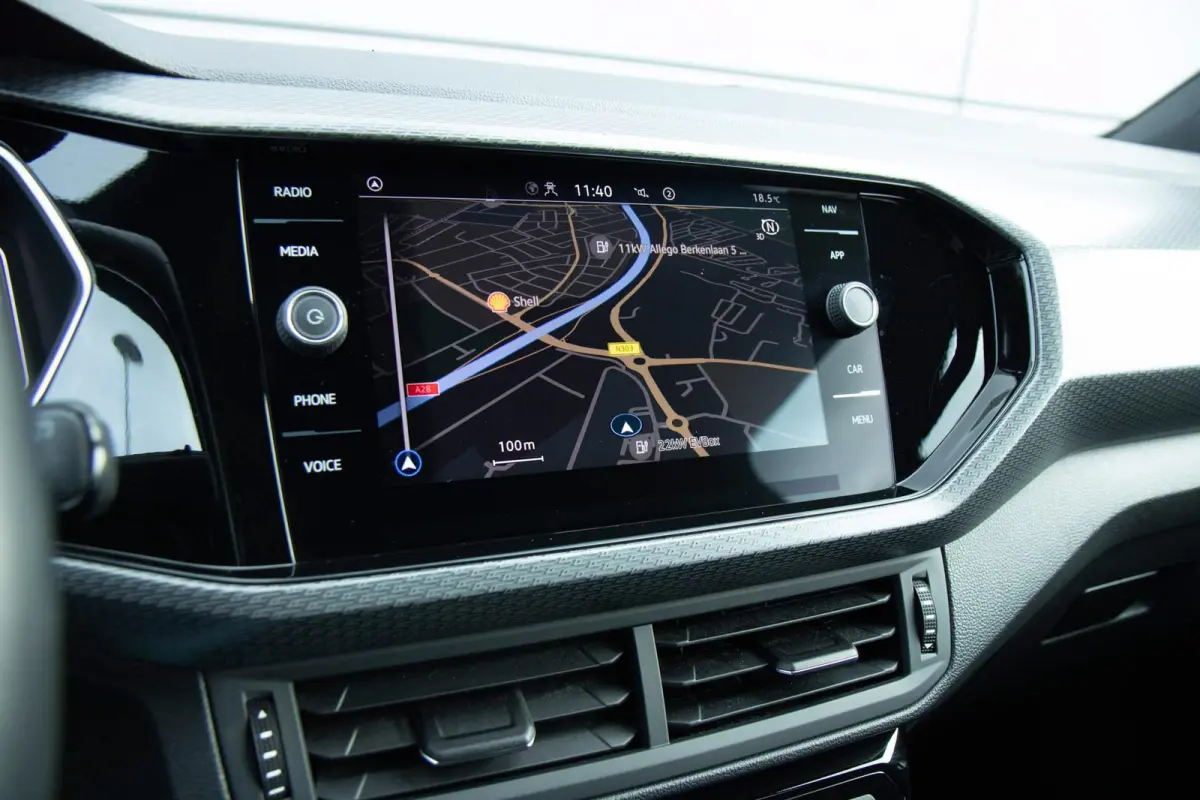 1.0 TSI 110pk DSG R-Line | Voorstoelen Verwarmd | Apple Carplay/Android Auto | Cruise Control Adaptief