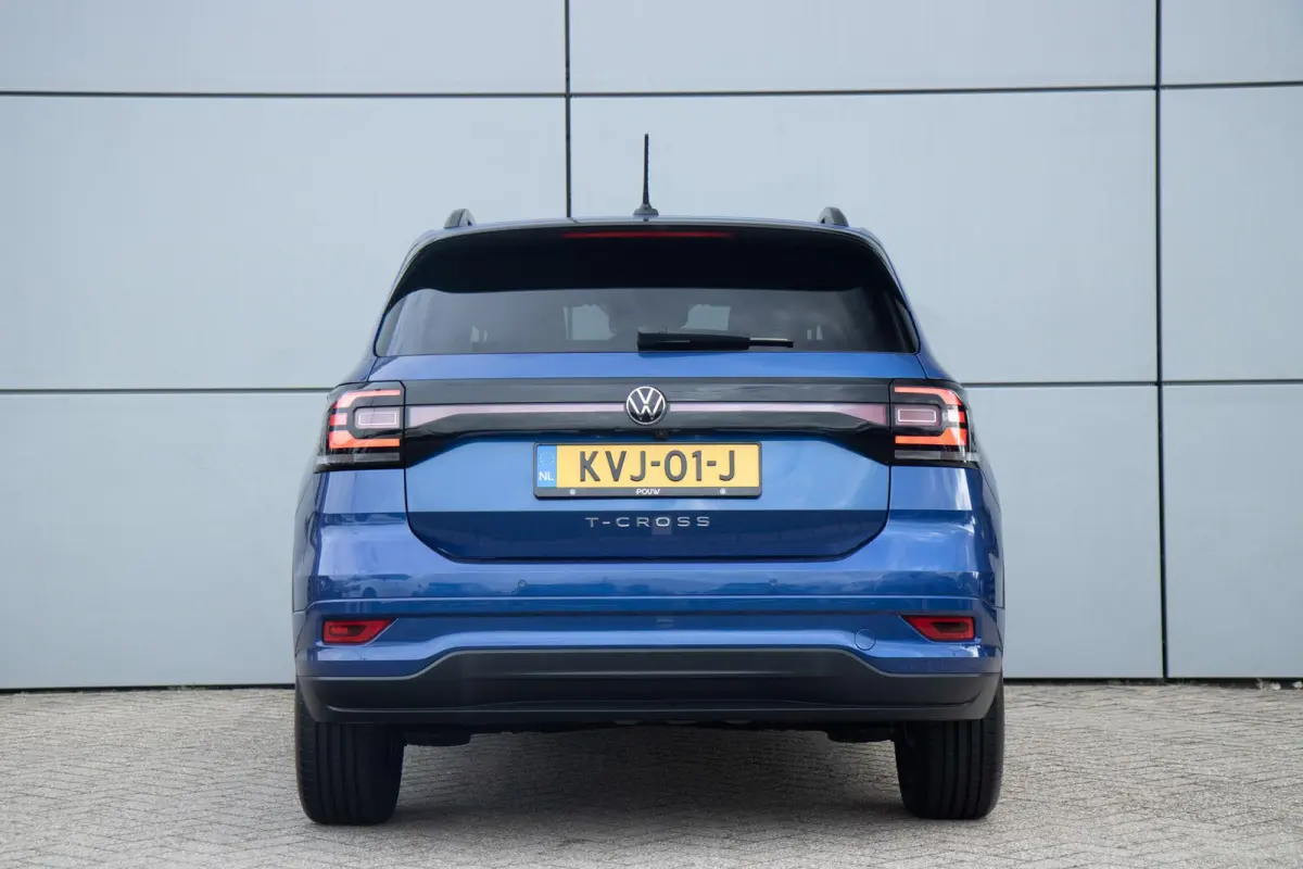1.0 TSI 110pk DSG R-Line | Voorstoelen Verwarmd | Apple Carplay/Android Auto | Cruise Control Adaptief
