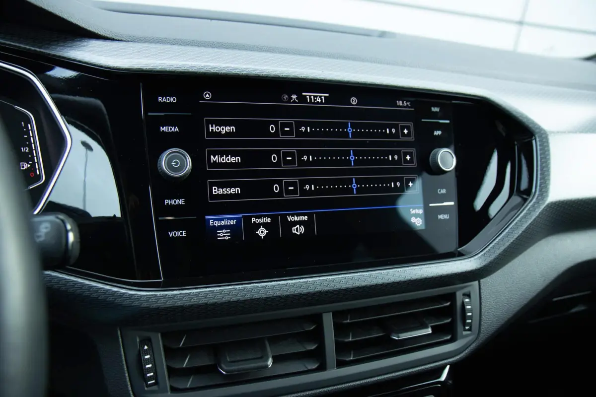 1.0 TSI 110pk DSG R-Line | Voorstoelen Verwarmd | Apple Carplay/Android Auto | Cruise Control Adaptief