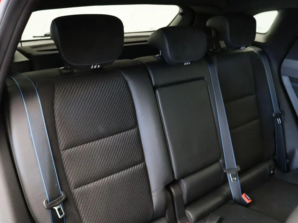 E-Tech full hybrid 200pk techno esprit Alpine | Elektrische achterklep | Cruise Control | Climate Control | Stuurwielverwarming | Trekhaak | Achteruitrijcamera | Apple carplay/Android auto |