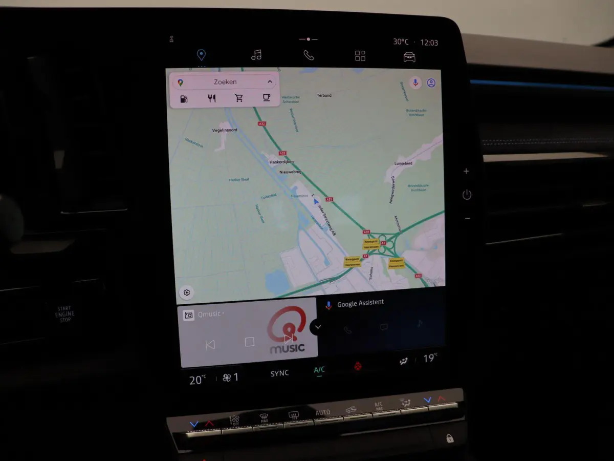E-Tech full hybrid 200pk techno esprit Alpine | Elektrische achterklep | Cruise Control | Climate Control | Stuurwielverwarming | Trekhaak | Achteruitrijcamera | Apple carplay/Android auto |