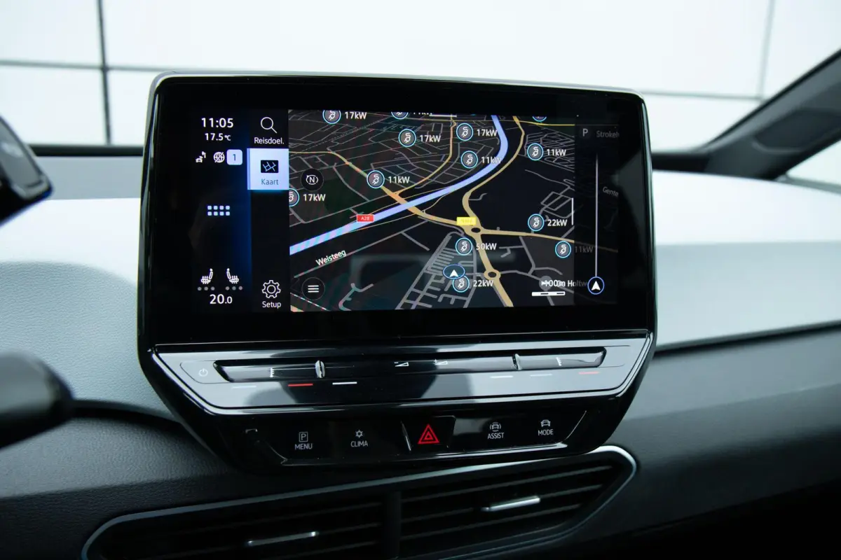 204pk Pro Edition Advantage 58 kWh | SoH 94% | Apple Carplay/Android Auto | Adaptive Cruise| Voorstoelen Verwarmd | 18'' Velgen