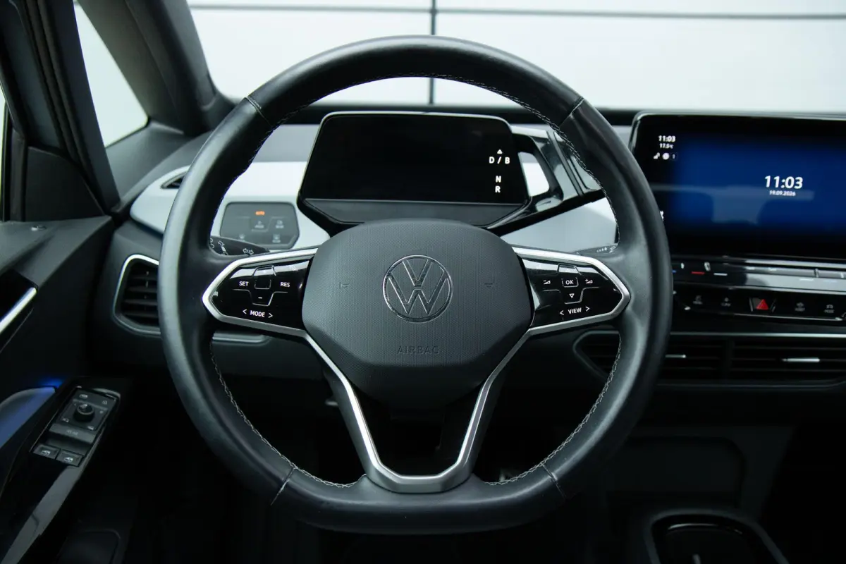 204pk Pro Edition Advantage 58 kWh | SoH 94% | Apple Carplay/Android Auto | Adaptive Cruise| Voorstoelen Verwarmd | 18'' Velgen