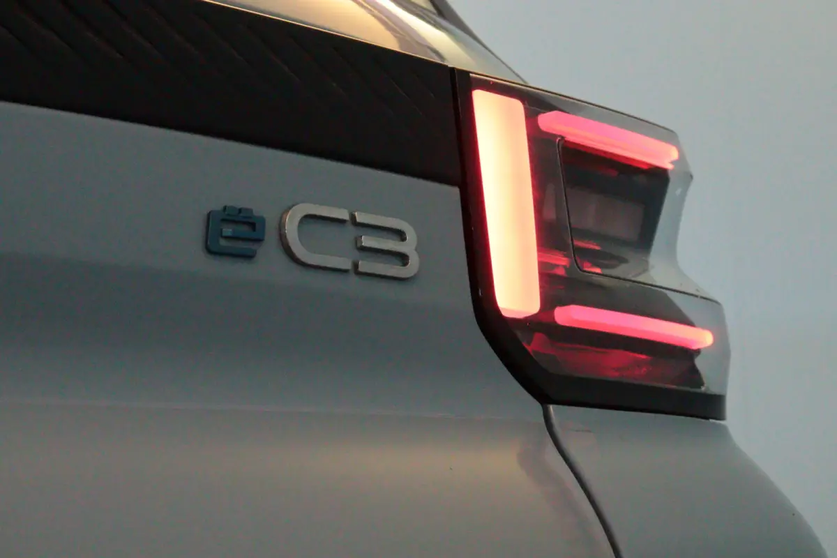 Max 113pk 44 kWh | 3 FASE | NAVI / APPCONNECT | CAMERA + PDC | CRUISE | LANE-ASSIST |