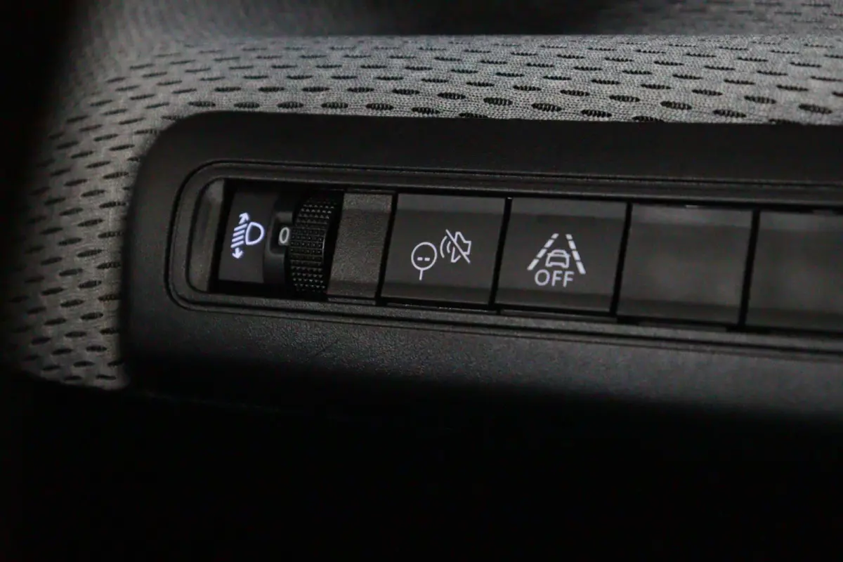 Max 113pk 44 kWh | 3 FASE | NAVI / APPCONNECT | CAMERA + PDC | CRUISE | LANE-ASSIST |