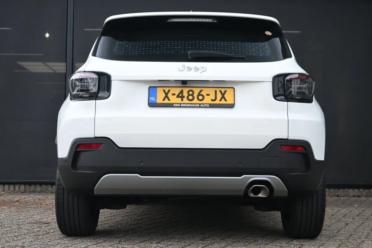 1.2 Altitude 100pk | Navigatie | Climate Control | Elektr. Achterklep | Achteruitrijcamera | Adaptive Cruise  !!