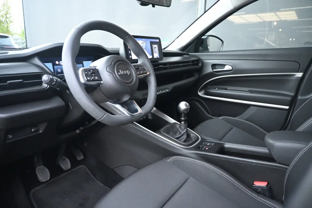 1.2 Altitude 100pk | Navigatie | Climate Control | Elektr. Achterklep | Achteruitrijcamera | Adaptive Cruise  !!