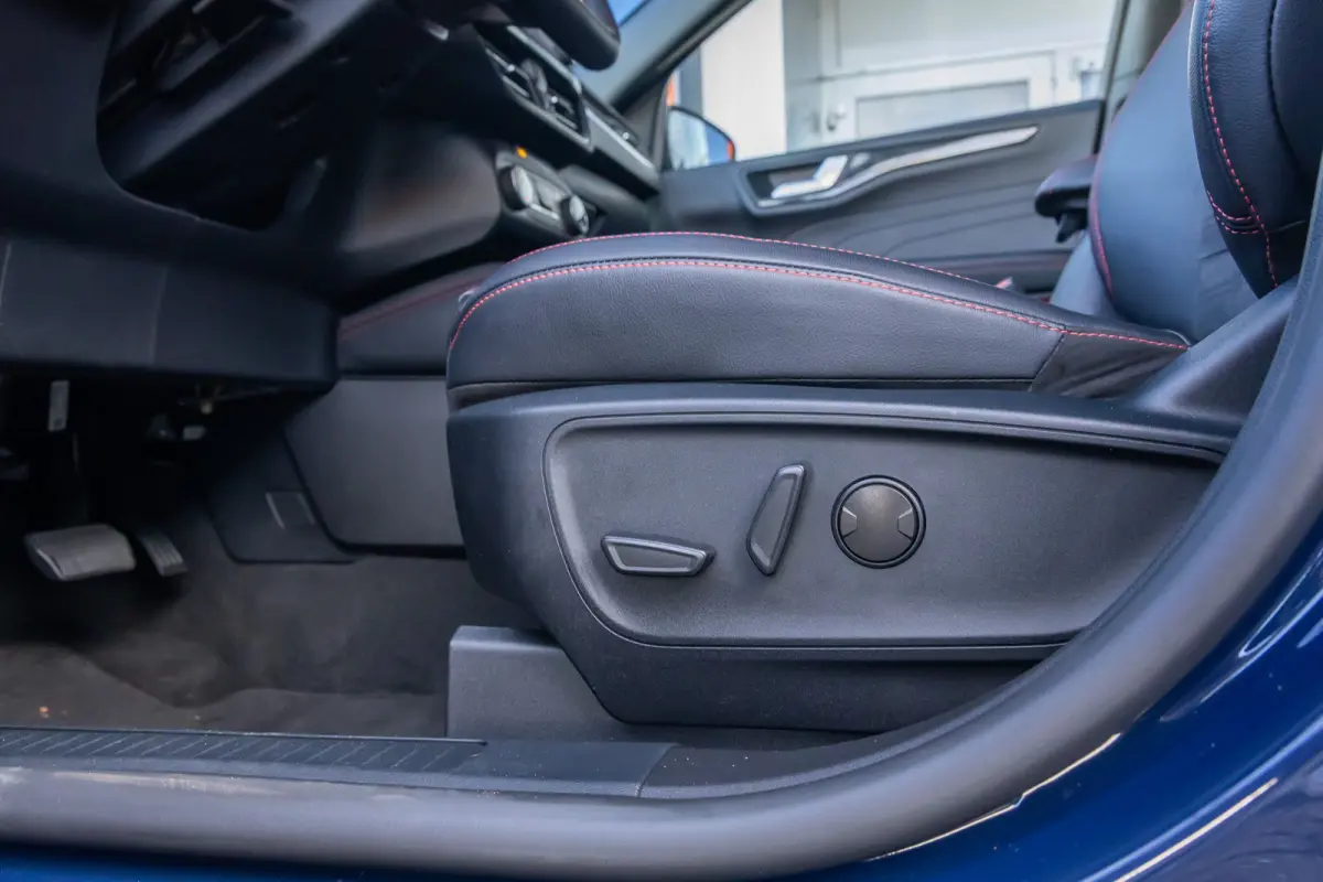 2.5 PHEV ST-Line X Trekhaak | Dodehoek detectie | Stoel- Stuurverwarming | Parkeersensoren | Keyless | Elek. Achterklep | Dodehoek Detectie | B&O | Apple Carplay/Android Auto | Achteruitrijc