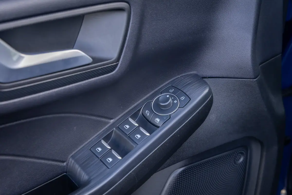 2.5 PHEV ST-Line X Trekhaak | Dodehoek detectie | Stoel- Stuurverwarming | Parkeersensoren | Keyless | Elek. Achterklep | Dodehoek Detectie | B&O | Apple Carplay/Android Auto | Achteruitrijc