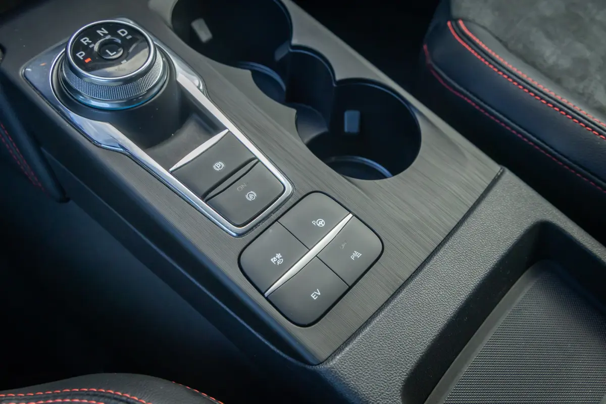 2.5 PHEV ST-Line X Trekhaak | Dodehoek detectie | Stoel- Stuurverwarming | Parkeersensoren | Keyless | Elek. Achterklep | Dodehoek Detectie | B&O | Apple Carplay/Android Auto | Achteruitrijc