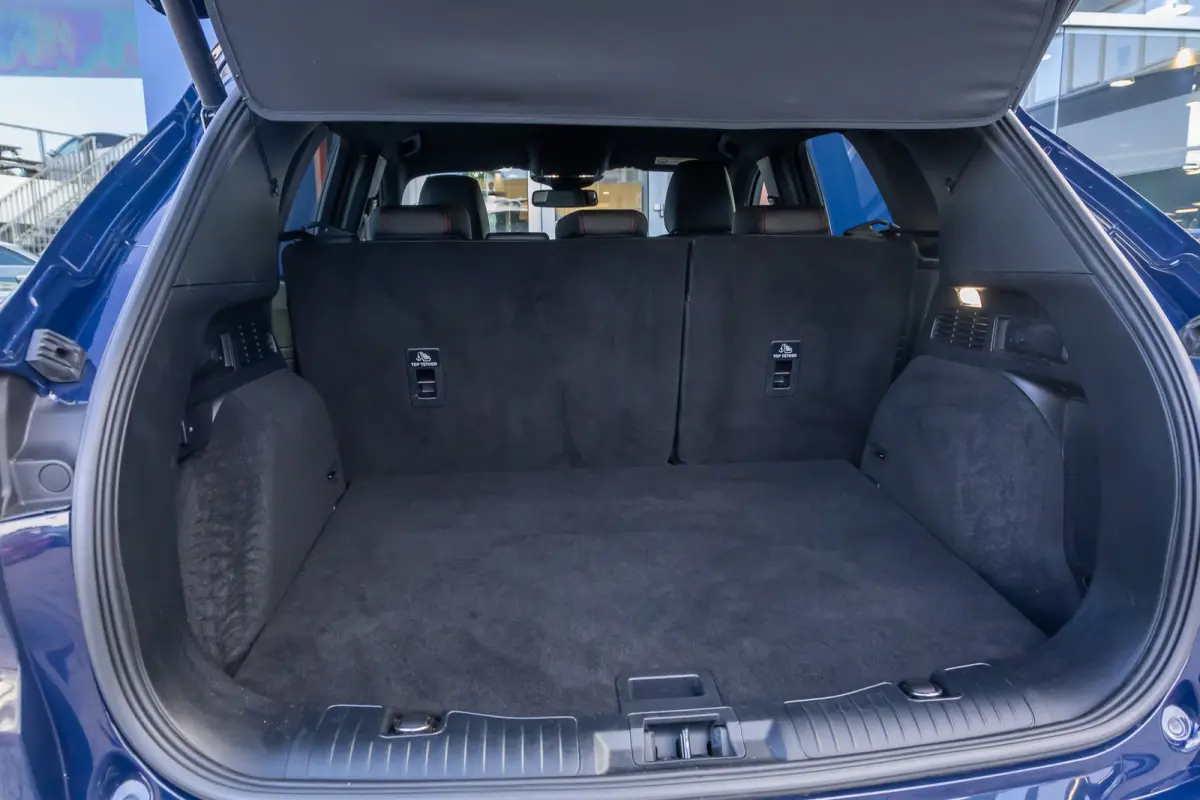 2.5 PHEV ST-Line X Trekhaak | Dodehoek detectie | Stoel- Stuurverwarming | Parkeersensoren | Keyless | Elek. Achterklep | Dodehoek Detectie | B&O | Apple Carplay/Android Auto | Achteruitrijc