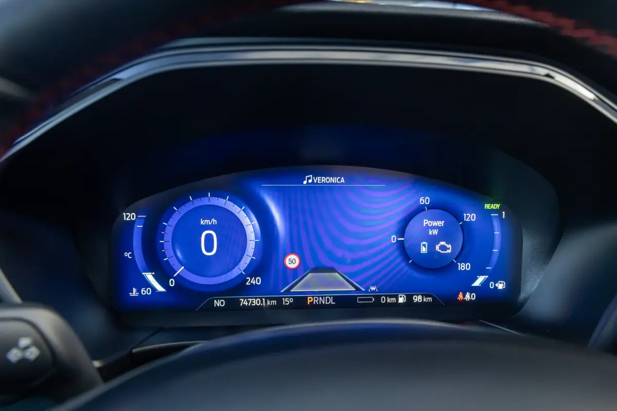 2.5 PHEV ST-Line X Trekhaak | Dodehoek detectie | Stoel- Stuurverwarming | Parkeersensoren | Keyless | Elek. Achterklep | Dodehoek Detectie | B&O | Apple Carplay/Android Auto | Achteruitrijc