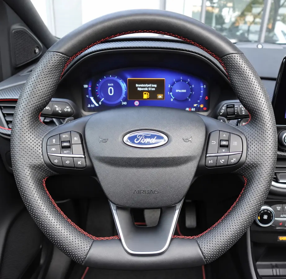 1.0 EcoBoost ST-Line X PANO B&O CAM