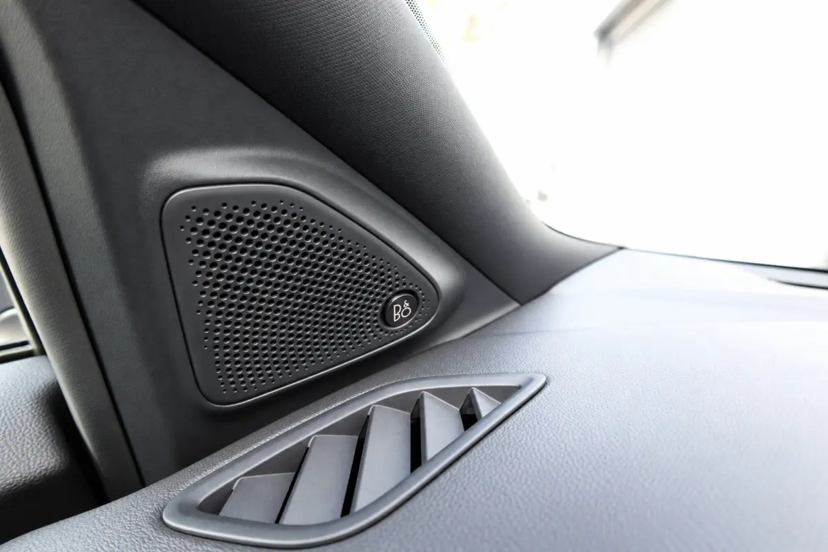 1.0 EcoBoost ST-Line X PANO B&O CAM