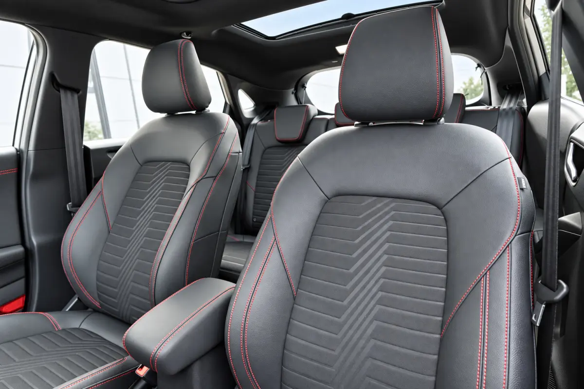 1.0 EcoBoost ST-Line X PANO B&O CAM