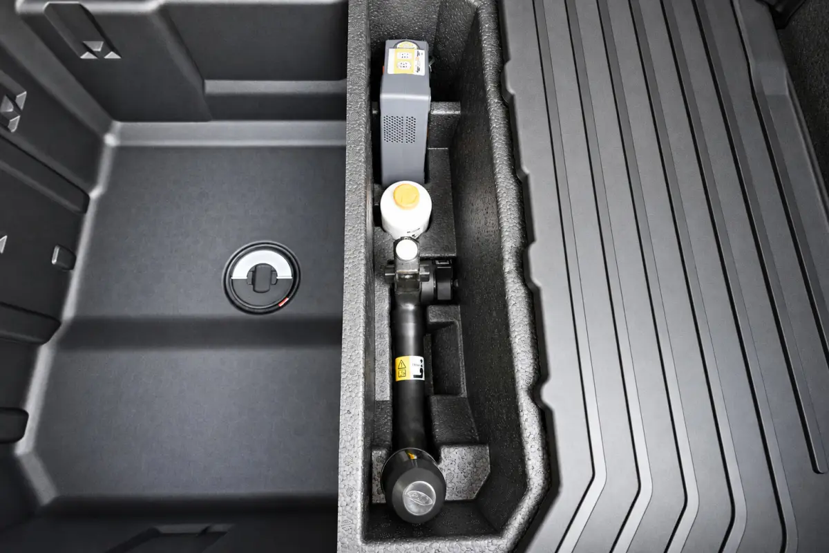 1.0 EcoBoost ST-Line X PANO B&O CAM