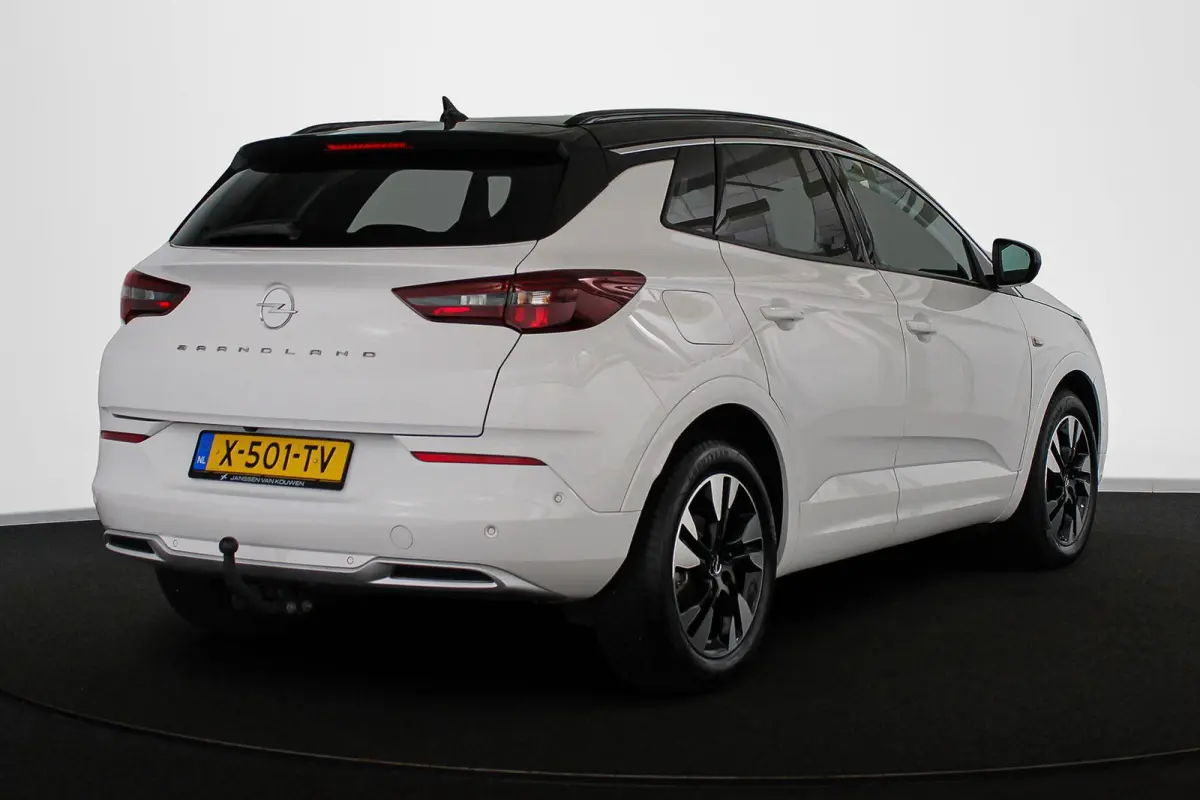 1.2 Turbo Level 3 Trekhaak Stuur/Stoelverwarming Keyless