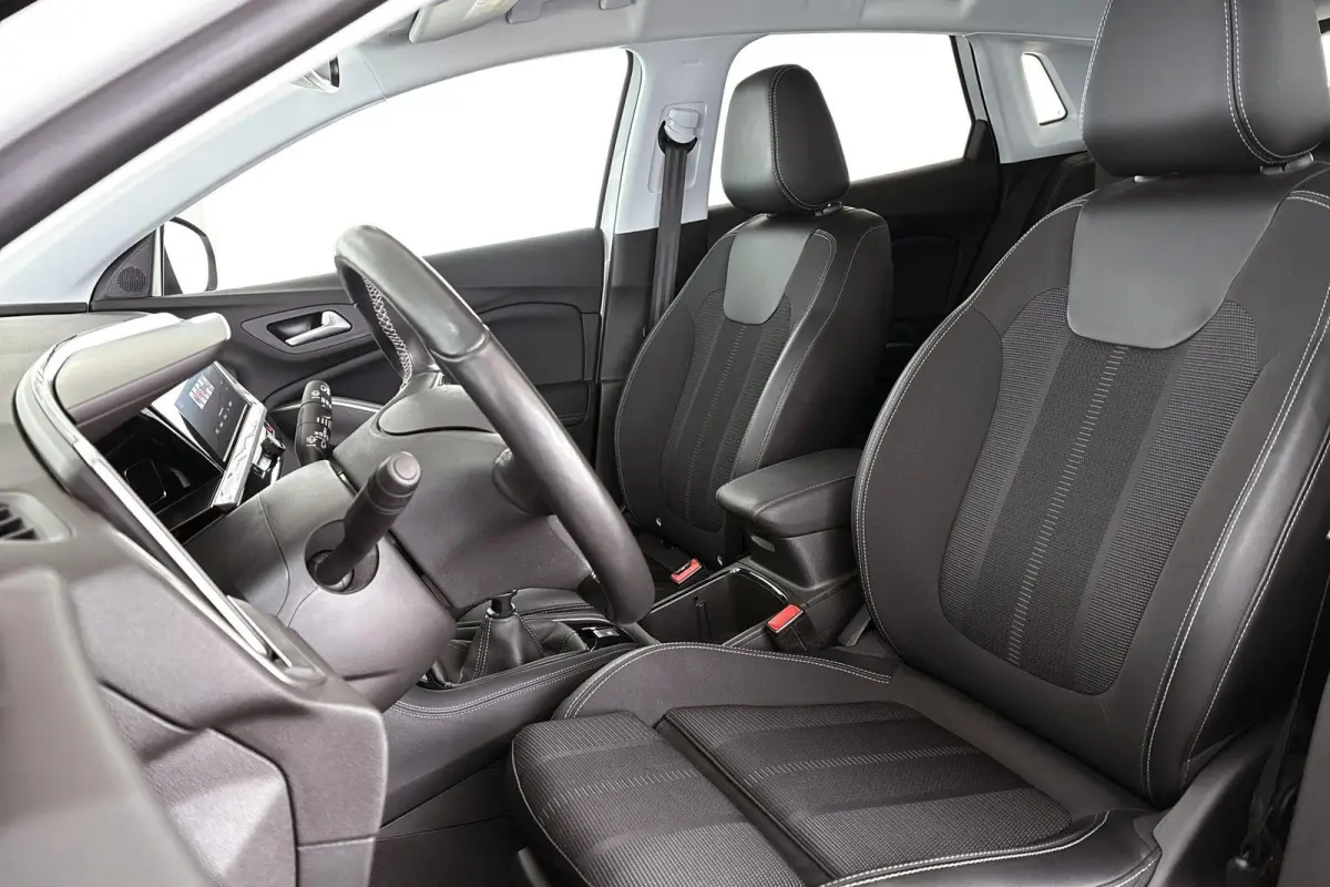 1.2 Turbo Level 3 Trekhaak Stuur/Stoelverwarming Keyless