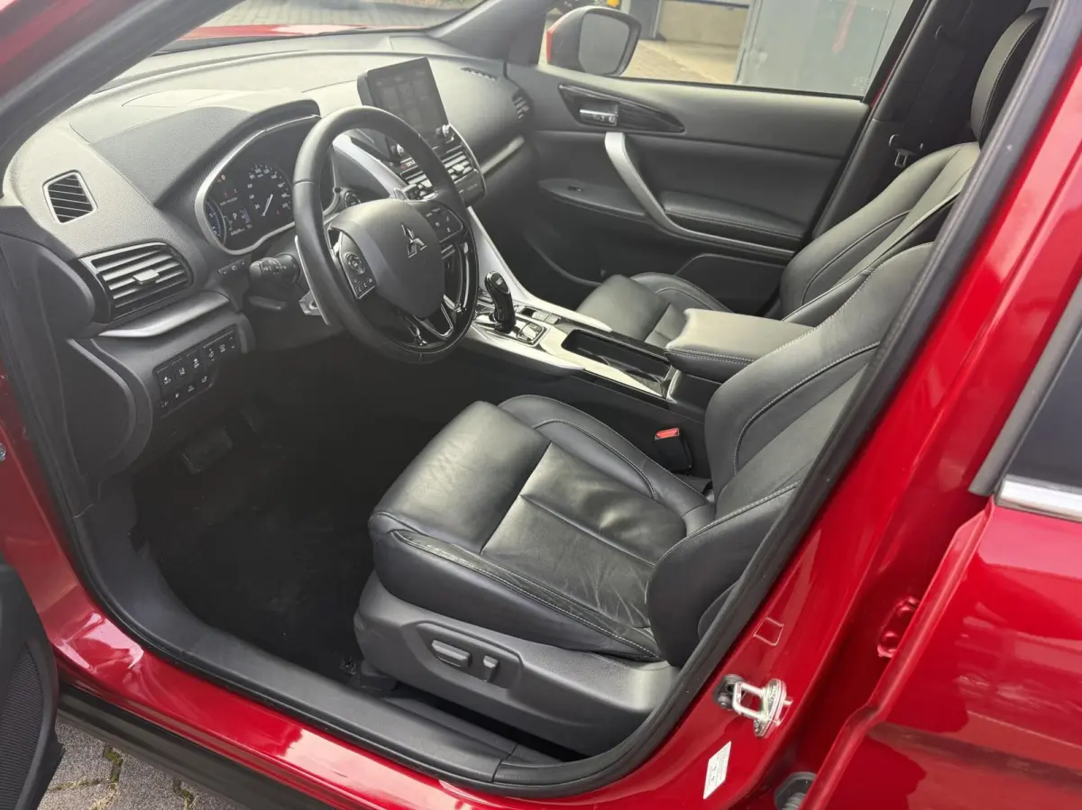 2.4 PHEV Business Intense+