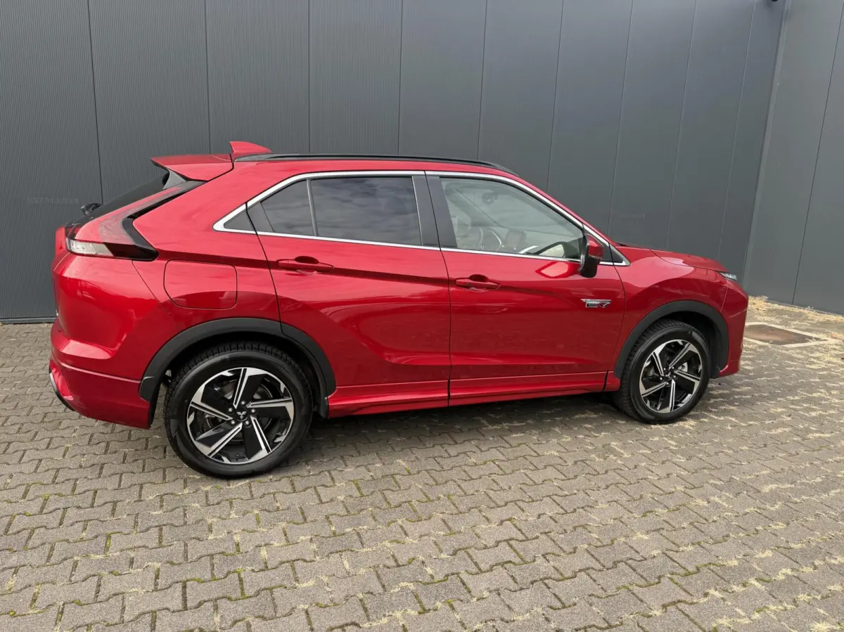 2.4 PHEV Business Intense+