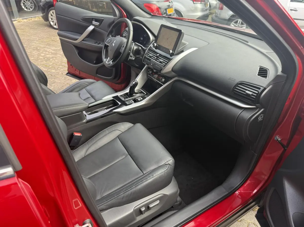 2.4 PHEV Business Intense+
